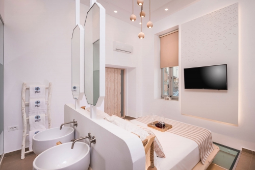 boutique suites chania old harbour