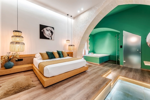 boutique suites chania old harbour