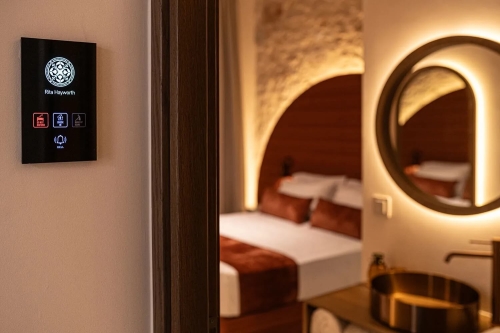 boutique suites chania old harbour