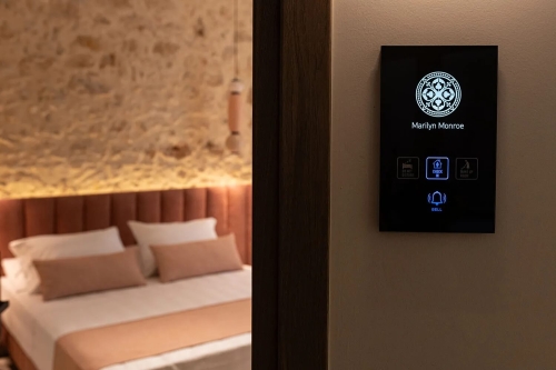 boutique suites chania old harbour