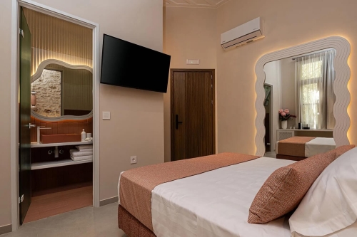 boutique suites chania old harbour